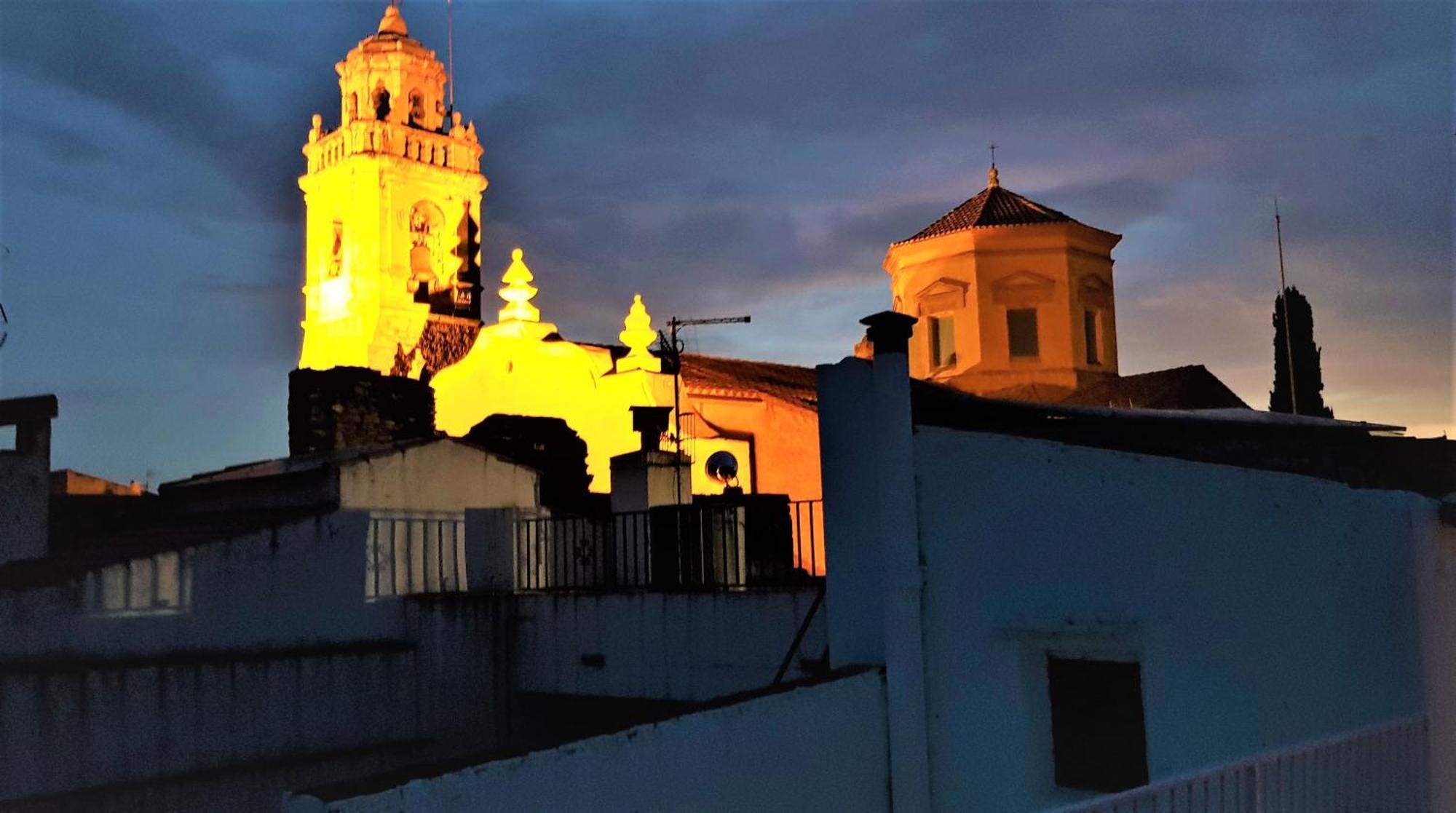 Apartamentos/Casa Rural Plaza Mayor San Jorge  Экстерьер фото